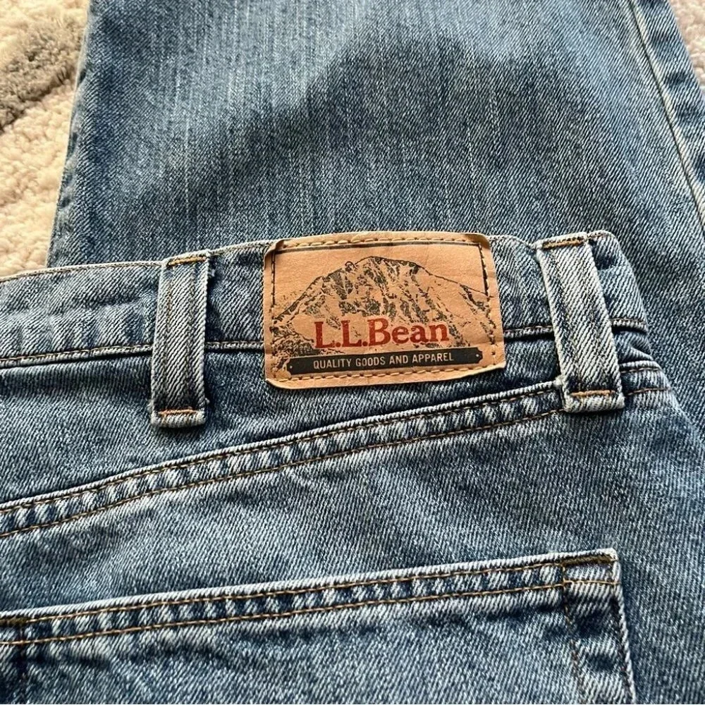 LL Bean jeans standard fit straight leg 40 x 34